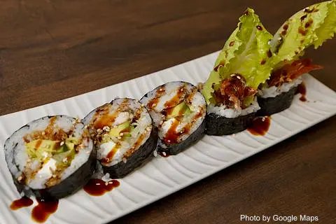 Sushi Spot Waikiki - Photo 2 of 2 | NateEatsHawaii restaurant gallery and food photos from Oahu, Hawaii