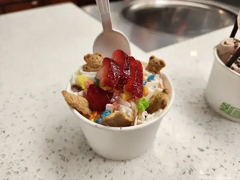 Sweet Creams - Photo 3 of 6 | NateEatsHawaii restaurant gallery and food photos from Oahu, Hawaii
