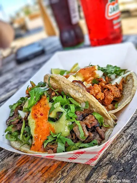 Tacos de Cacheton - Photo 3 of 4 | NateEatsHawaii restaurant gallery and food photos from Oahu, Hawaii