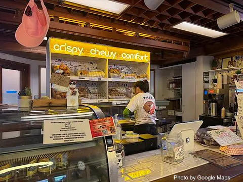 Tali’s Bagels & Schmear - Photo 3 of 4 | NateEatsHawaii restaurant gallery and food photos from Oahu, Hawaii