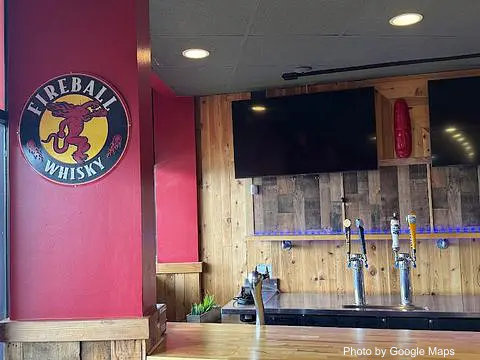 Teddy's Bigger Burgers - Aiea - Photo 2 of 4 | NateEatsHawaii restaurant gallery and food photos from Oahu, Hawaii