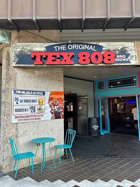 TEX 808 BBQ + Brews Hawaii Kai - Photo 2 of 4 | NateEatsHawaii restaurant gallery and food photos from Oahu, Hawaii
