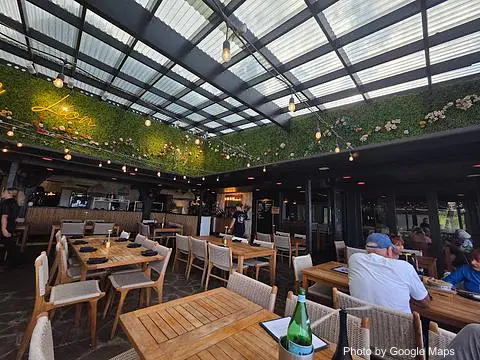The Crouching Lion - Photo 3 of 4 | NateEatsHawaii restaurant gallery and food photos from Oahu, Hawaii