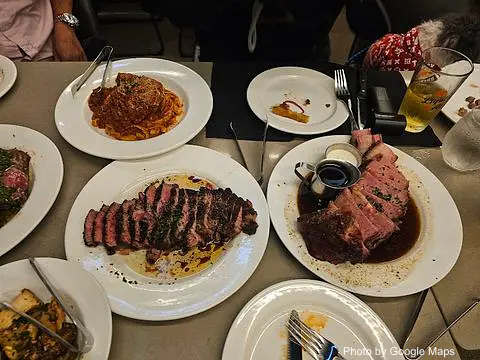 The Cutlery Steakhouse - Photo 3 of 4 | NateEatsHawaii restaurant gallery and food photos from Oahu, Hawaii