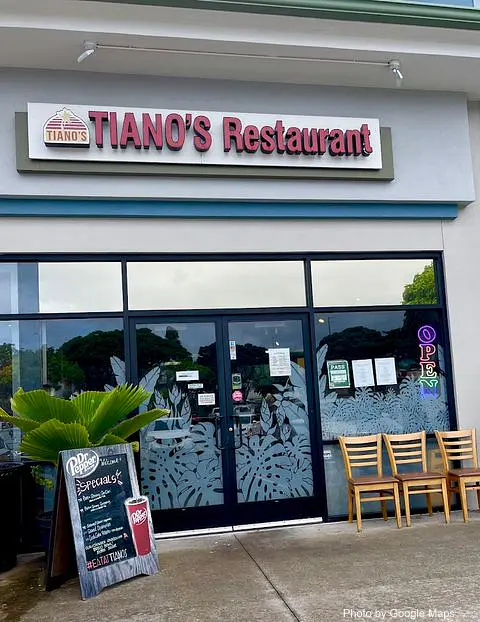 Tiano's Restaurant - Photo 2 of 4 | NateEatsHawaii restaurant gallery and food photos from Oahu, Hawaii