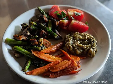 TOWN food & events - Photo 3 of 4 | NateEatsHawaii restaurant gallery and food photos from Oahu, Hawaii