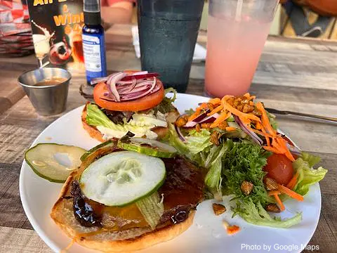 Uahi Island Grill - Photo 2 of 2 | NateEatsHawaii restaurant gallery and food photos from Oahu, Hawaii
