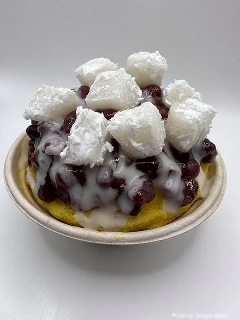 Ululani’s Hawaiian Shave Ice - Photo 3 of 4 | NateEatsHawaii restaurant gallery and food photos from Oahu, Hawaii