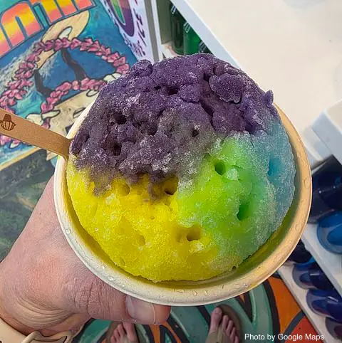 Ululani's Hawaiian Shave Ice - Photo 3 of 4 | NateEatsHawaii restaurant gallery and food photos from Oahu, Hawaii