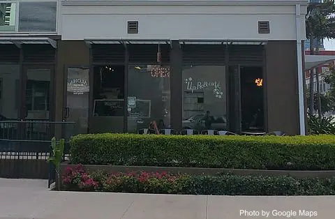 Up Roll Café Honolulu - Photo 2 of 4 | NateEatsHawaii restaurant gallery and food photos from Oahu, Hawaii