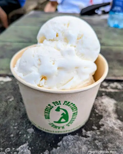 Waiahole Poi Factory - Photo 3 of 4 | NateEatsHawaii restaurant gallery and food photos from Oahu, Hawaii