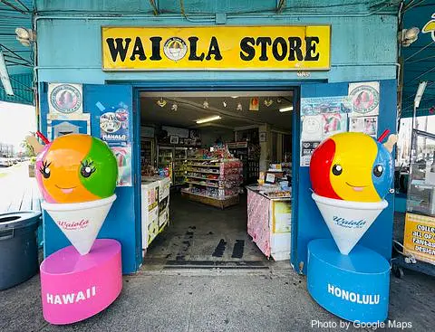 Waiola Shave Ice - Photo 2 of 4 | NateEatsHawaii restaurant gallery and food photos from Oahu, Hawaii