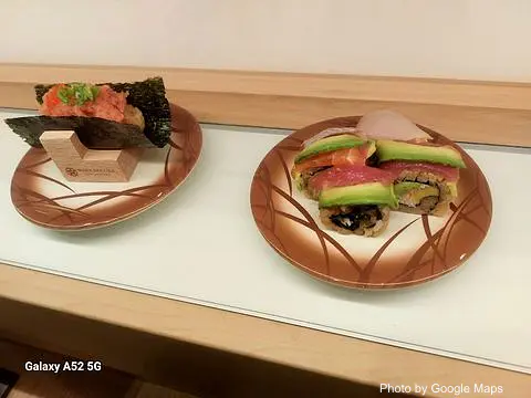 Waka Sakura Sushi Restaurant - Photo 3 of 4 | NateEatsHawaii restaurant gallery and food photos from Oahu, Hawaii