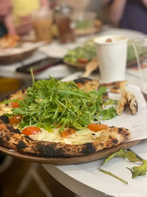 WICKED HI PIZZA - Photo 3 of 4 | NateEatsHawaii restaurant gallery and food photos from Oahu, Hawaii