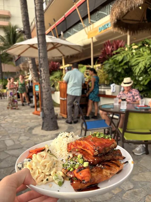Duke's Waikiki