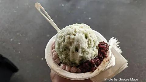 Aloha Icelabs - Shave Ice in Dukes Lane, Waikiki - Photo 3 of 4 | NateEatsHawaii restaurant gallery and food photos from Oahu, Hawaii