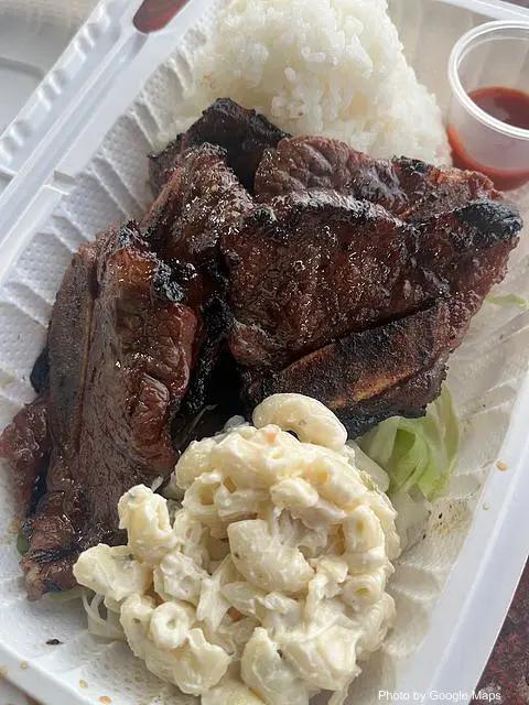 Bob's Bar-B-Que Restaurants - Photo 3 of 4 | NateEatsHawaii restaurant gallery and food photos from Oahu, Hawaii