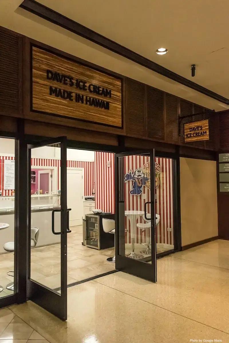 Dave's Ice Cream At The Ilikai - Food Store on Oahu, Hawaii | NateEatsHawaii food review and recommendations
