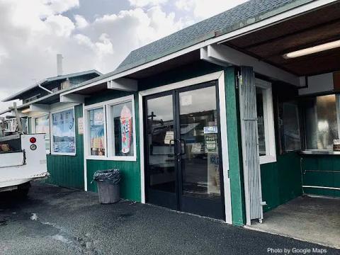 He'eia Pier - General Store and Deli — nearby restaurant on Oahu