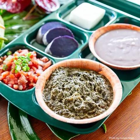 Highway Inn Kaka'ako - Photo 3 of 6 | NateEatsHawaii restaurant gallery and food photos from Oahu, Hawaii