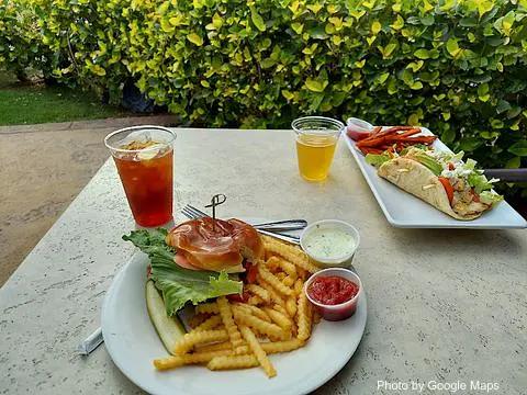 Longboards - Photo 3 of 4 | NateEatsHawaii restaurant gallery and food photos from Oahu, Hawaii
