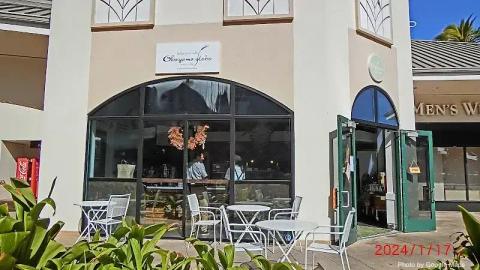 Okayama Kobo Bakery & Cafe HNL