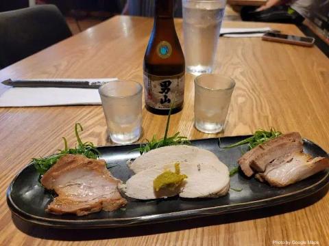 Onoya Ramen - Photo 2 of 6 | NateEatsHawaii restaurant gallery and food photos from Oahu, Hawaii