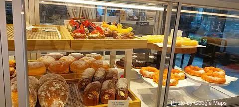 Paris Baguette - Photo 2 of 4 | NateEatsHawaii restaurant gallery and food photos from Oahu, Hawaii