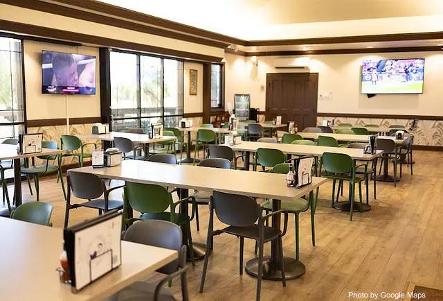 Pueo's Bar & Grill at Coral Creek Golf Course