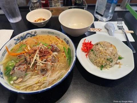 Ramen Nakamura - Photo 3 of 6 | NateEatsHawaii restaurant gallery and food photos from Oahu, Hawaii