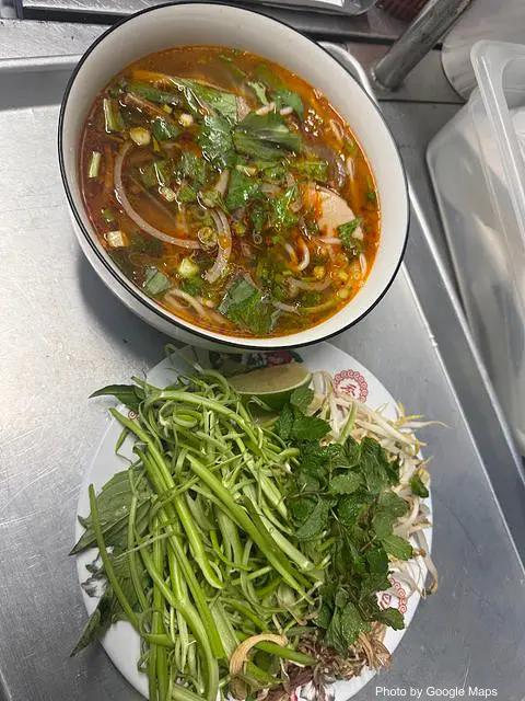 Saigon Grill - Photo 3 of 4 | NateEatsHawaii restaurant gallery and food photos from Oahu, Hawaii