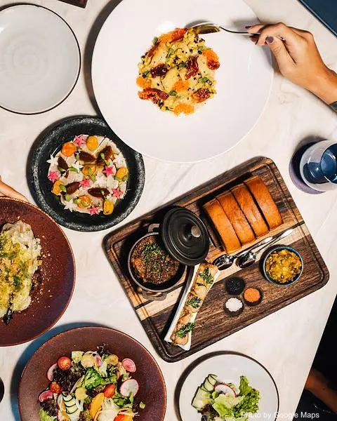 Senia - Photo 3 of 4 | NateEatsHawaii restaurant gallery and food photos from Oahu, Hawaii