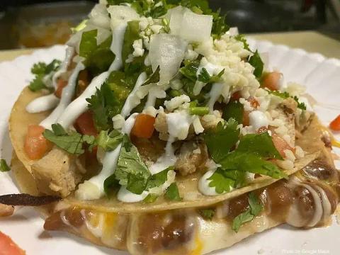 Serg's Mexican Kitchen - Photo 2 of 6 | NateEatsHawaii restaurant gallery and food photos from Oahu, Hawaii