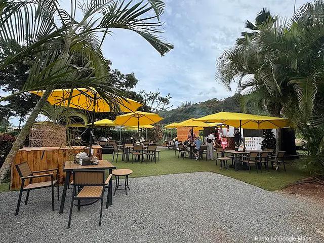 Seven Brothers Burgers - Sharks Cove