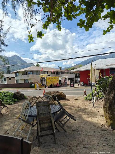 Shrimp Shack — nearby restaurant on Oahu