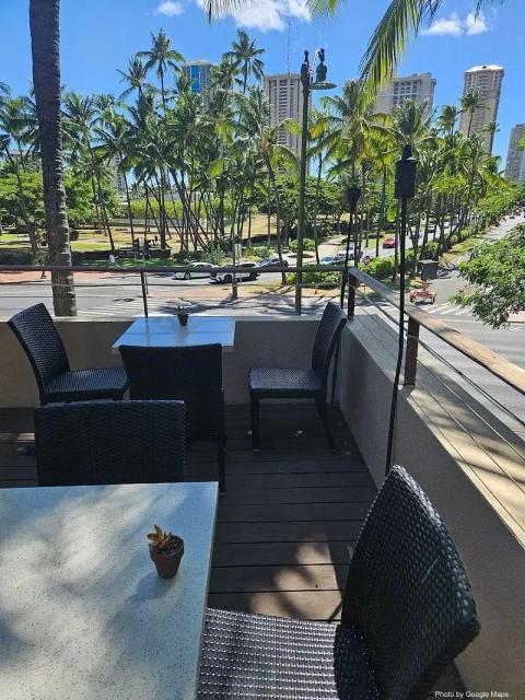 SnowBing — nearby restaurant on Oahu