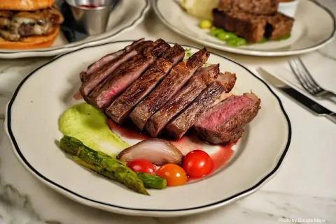 The Butcher Bar by Aloha Steak House - Photo 2 of 6 | NateEatsHawaii restaurant gallery and food photos from Oahu, Hawaii