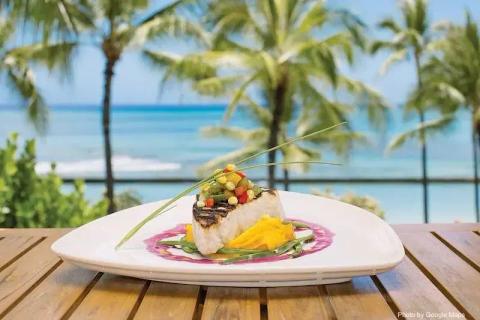 Tikis Grill & Bar - Photo 2 of 6 | NateEatsHawaii restaurant gallery and food photos from Oahu, Hawaii