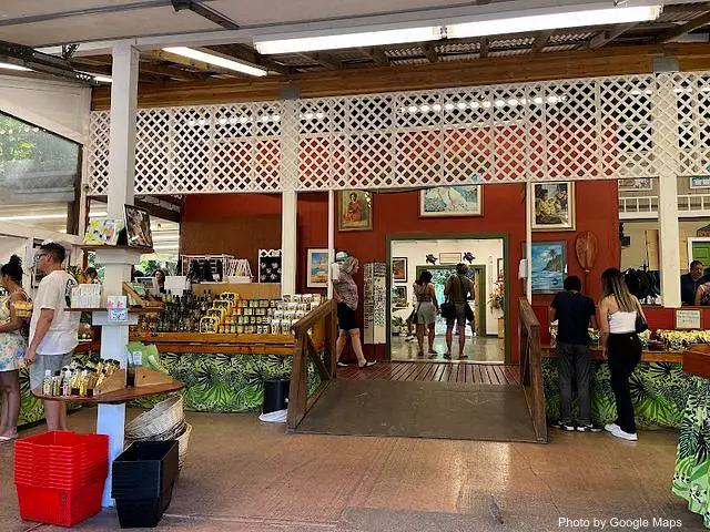 Tropical Farms Macadamia Nuts - Food Store on Oahu, Hawaii | NateEatsHawaii food review and recommendations
