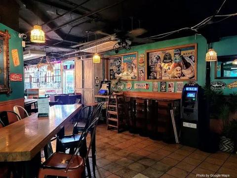 Tropics Island Grill & Ale House - Photo 3 of 6 | NateEatsHawaii restaurant gallery and food photos from Oahu, Hawaii