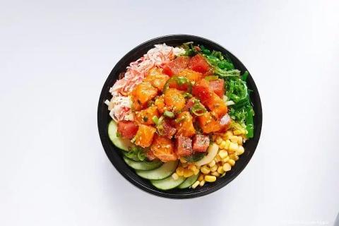 Uncle Sharkii Poke Bar - Photo 2 of 6 | NateEatsHawaii restaurant gallery and food photos from Oahu, Hawaii